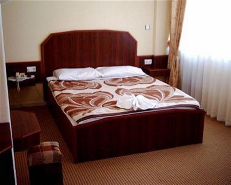 Hotel Doenmez Далян Екстериор снимка